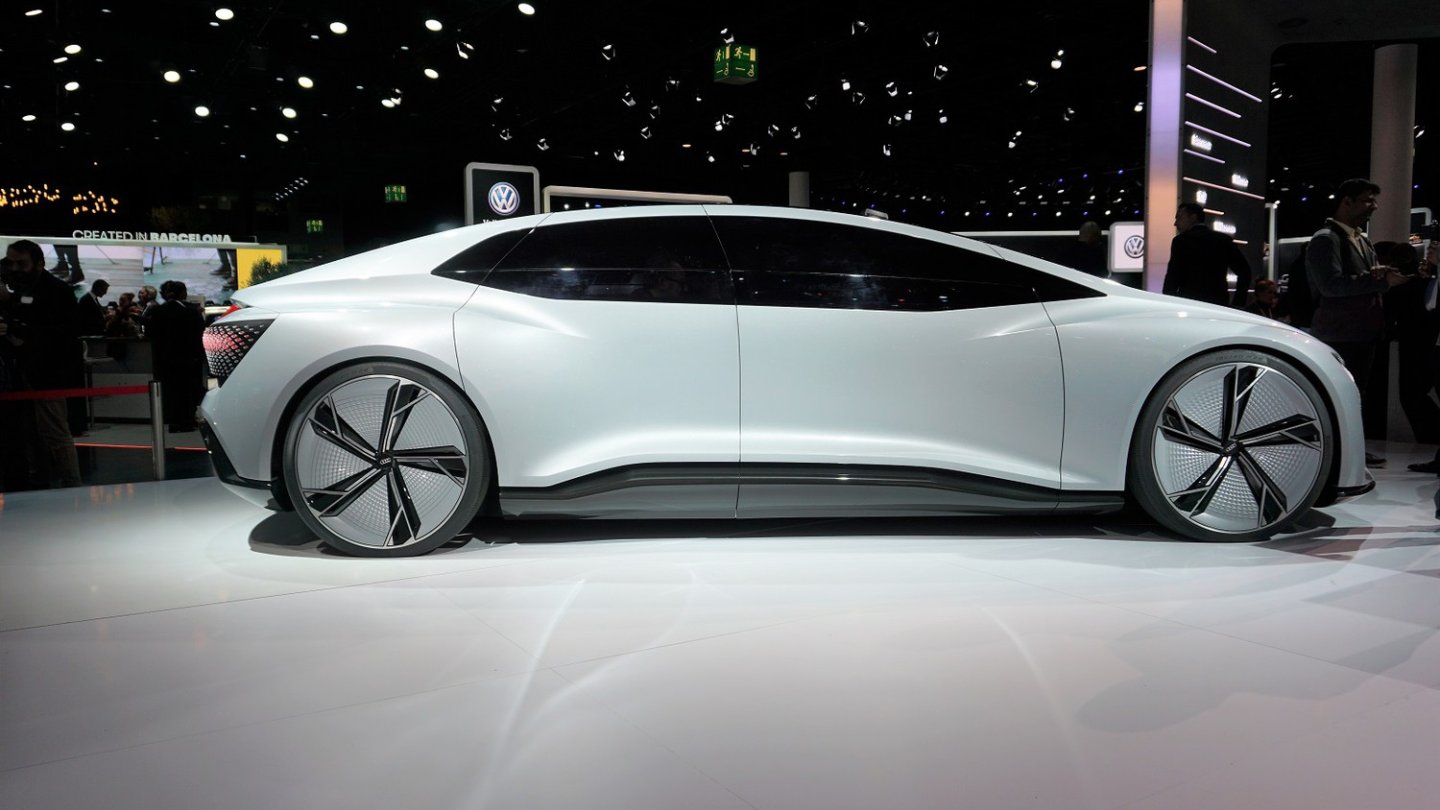 Ein wenig gesichtslos: die Audi Studie Aicon für ein autonomes Elektroauto.