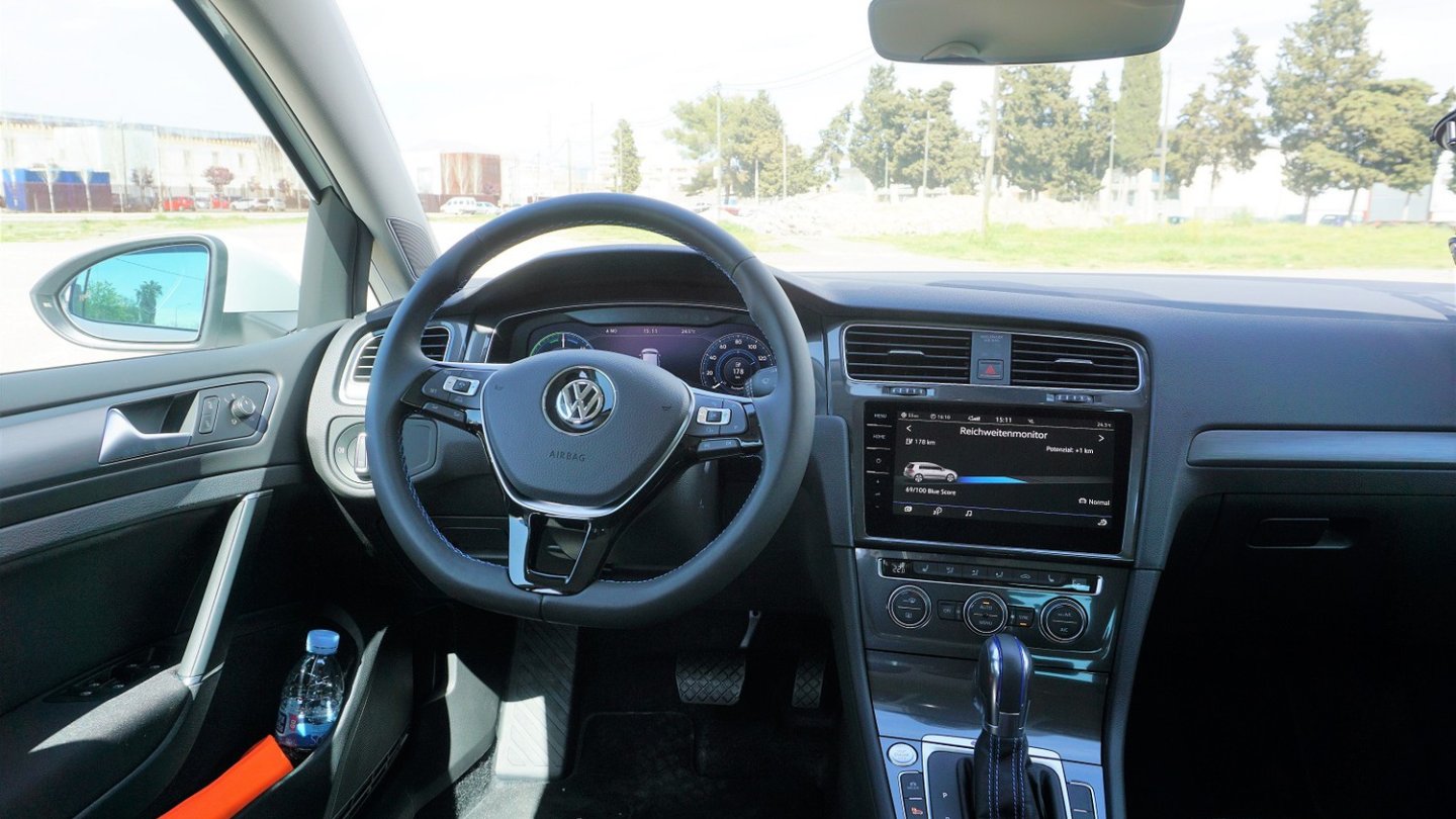 Das knopflose Discover Pro-Navi ist im e-Golf serienmäßig.