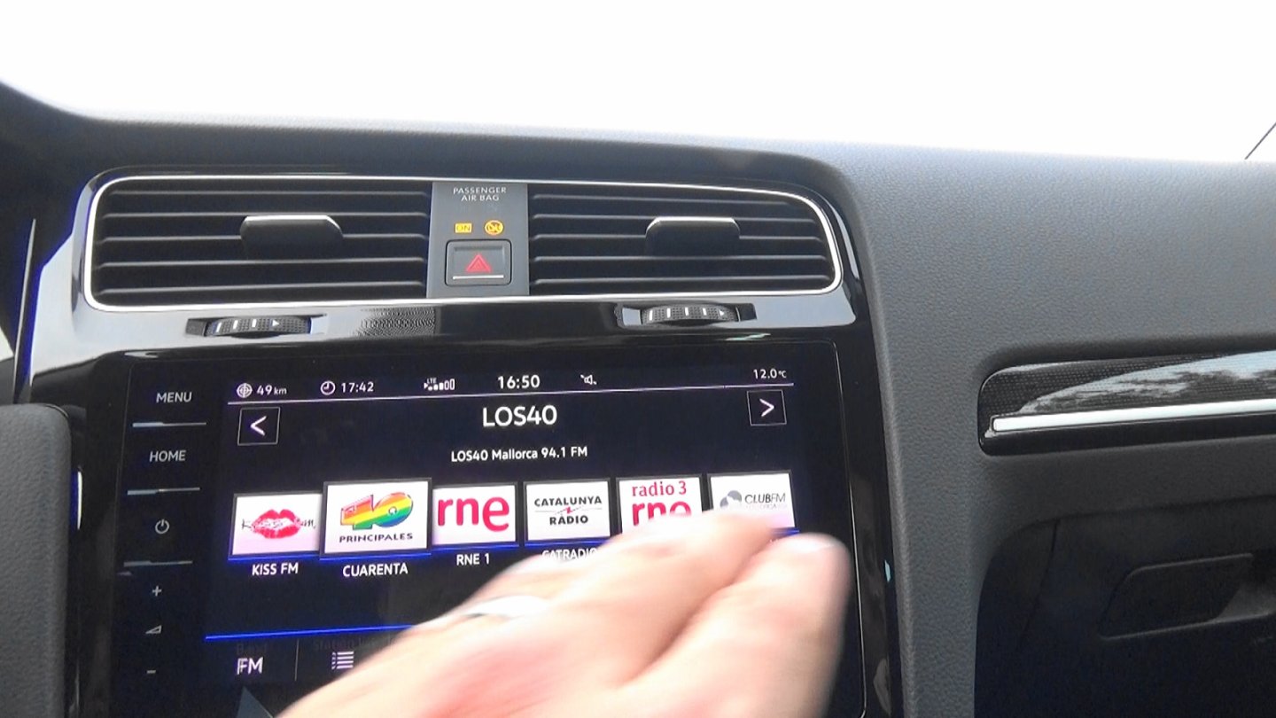 Mit einem Wisch ist alles weg. Auch die Begeisterung für die Gestensteuerung. Die muss nicht sein.