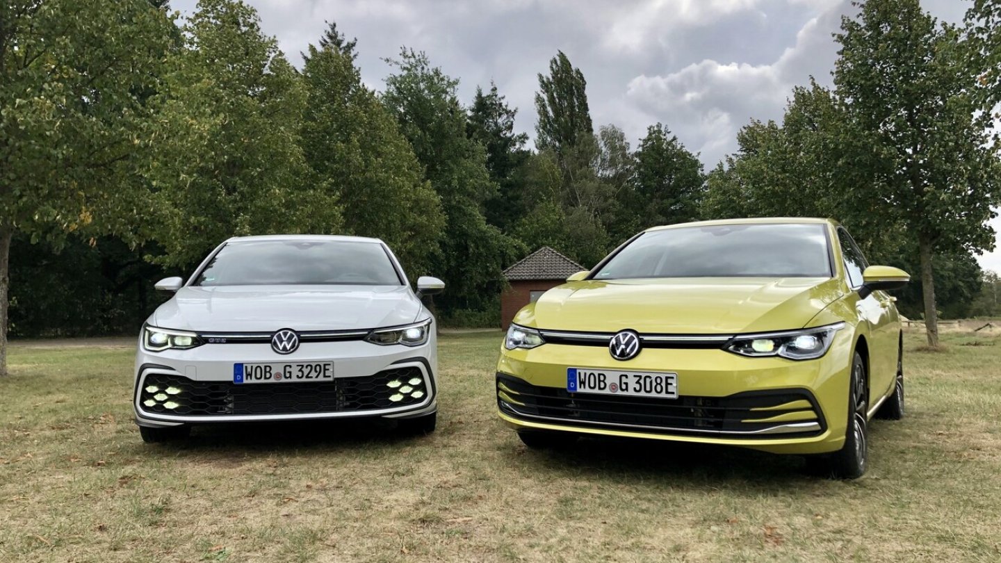 Links der Golf GTE, der den deutlich sportlicheren Auftritt pflegt.