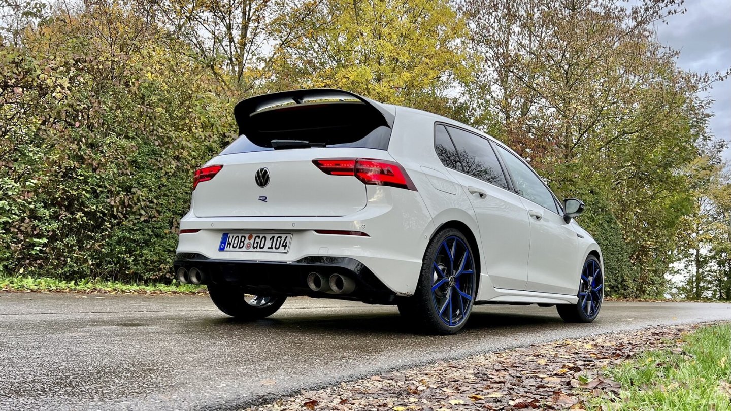 Teurer Body-Builder: Der Testwagen kostet mit allen Optionen heftige 70.120 Euro.