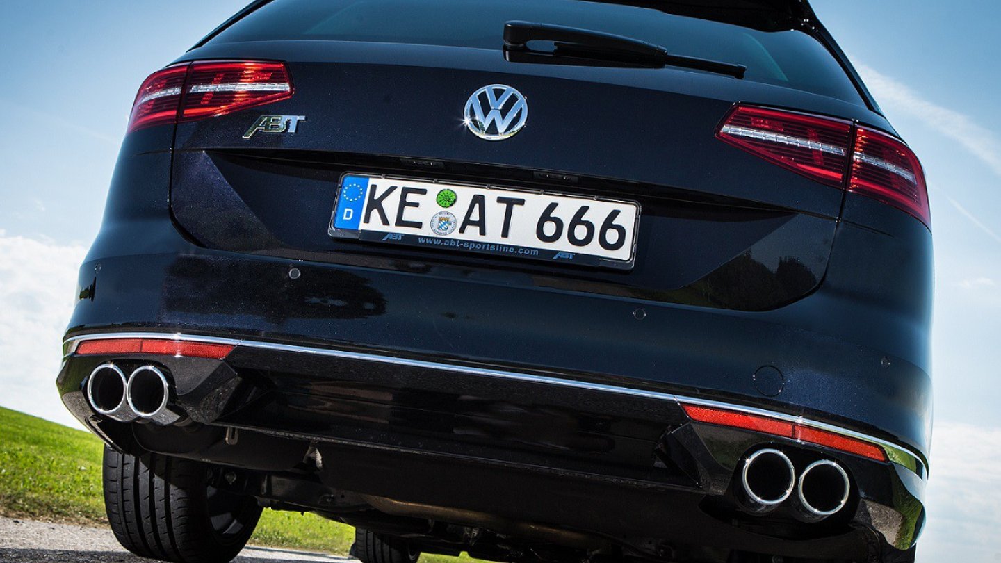 Schaut mit vier Ofenrohren aus Kempten ins Gebirge - Abt-Passat Variant