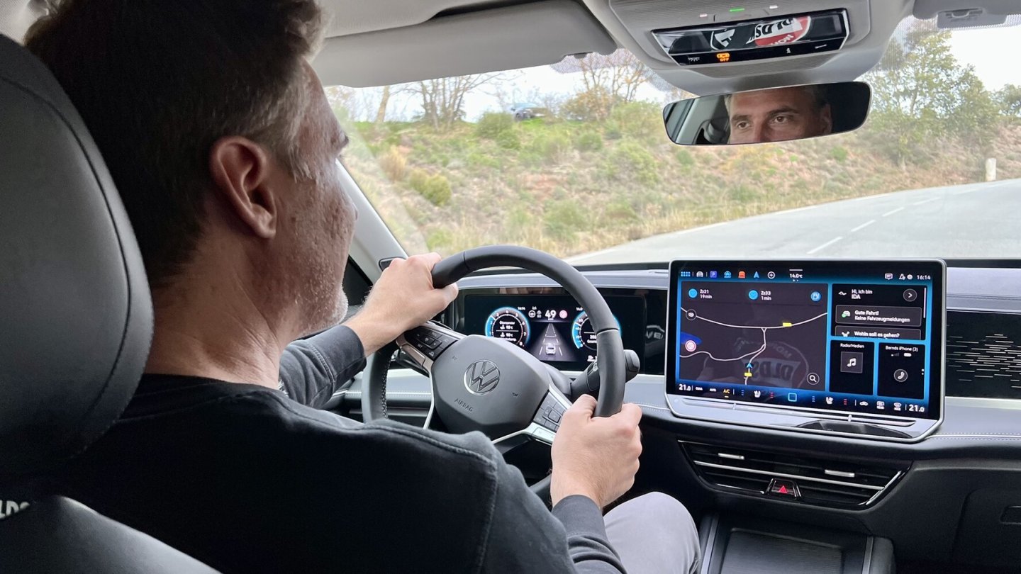 Das neue DCC-Pro-Fahrwerk punktet vor allem im Komfortmodus.