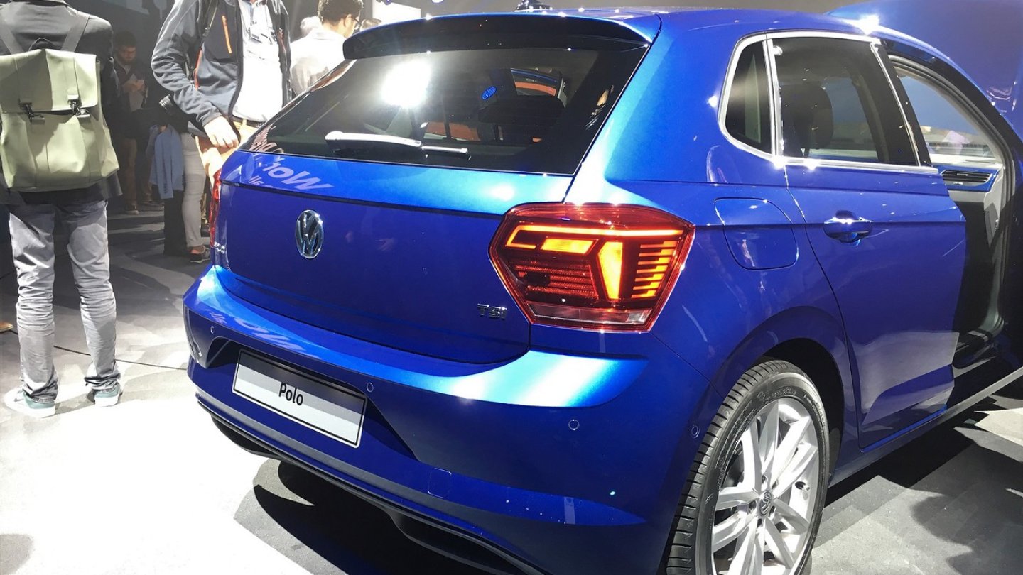 Auch am Heck fehlt Firlefanz im Design.