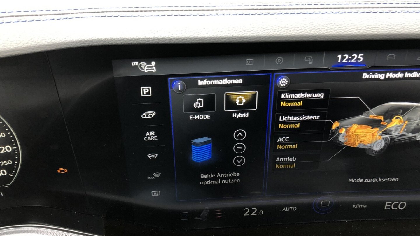 Der e-Manager dient der Verwaltung des Hybrid-Antriebs.
