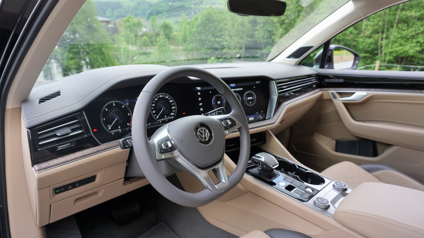 Das Innovision Cockpit, hier im Touareg Atmosphere, kostet 3.500 Euro.