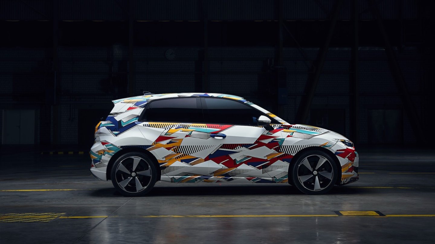 Der VW ID. Polo ist 4,05 Meter lang und immer ein Fünftürer.