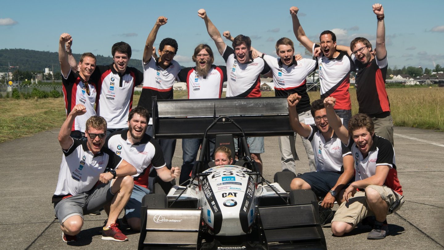 Freude bei den Studenten: Weltrekord