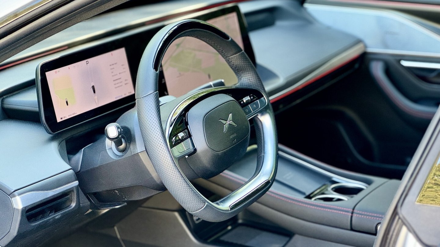 Ein bißchen mehr Gerfühl in der Lenkung würde dem P7 guttun.